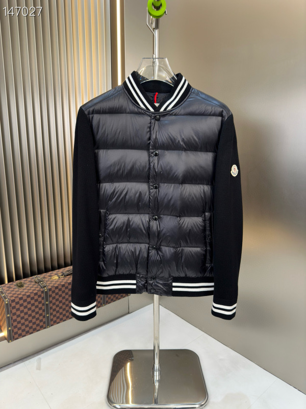Moncler Down Jacket A/S Mens ID:20261003-173